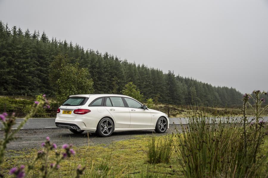  Mercedes-AMG C43 4Matic Estate 2016 года  (UK) (фото 19 из 30)